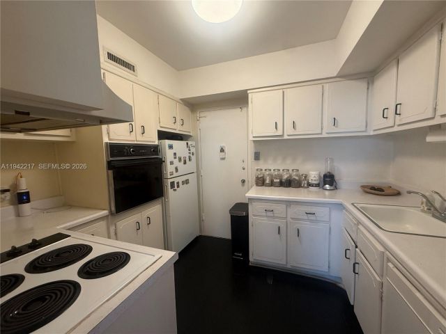 Продажа квартиры #310 - фото 7448570