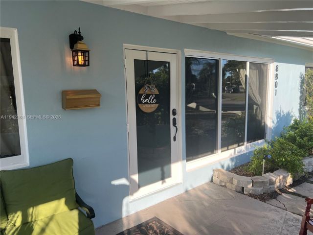 Дом в аренду по адресу 8801 SW 42nd St - фото 7022885