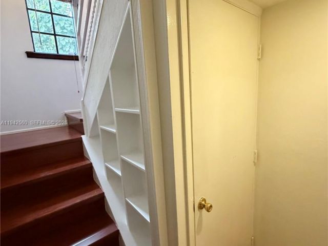 Продажа дома по адресу 231 Majorca Ave C - фото 7023461