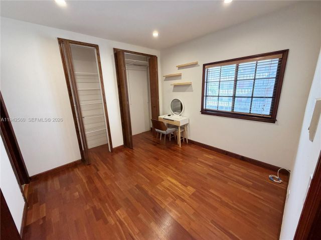 Продажа дома по адресу 231 Majorca Ave C - фото 7023464