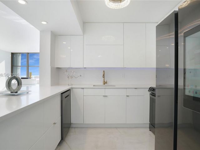 Продажа квартиры #1206 - фото 7025660