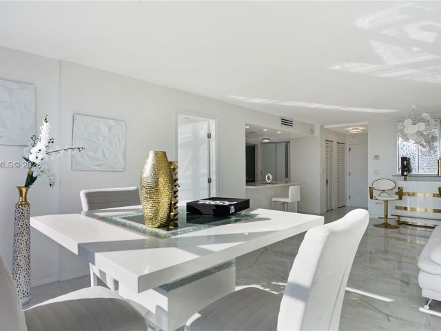 Продажа квартиры #1206 - фото 7025664