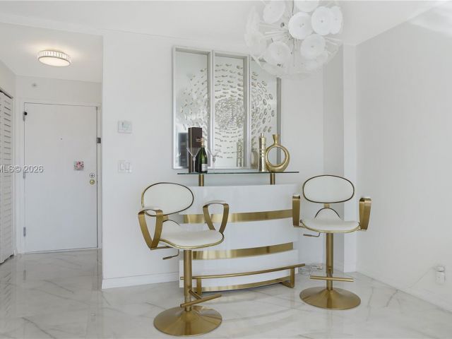 Продажа квартиры #1206 - фото 7025665