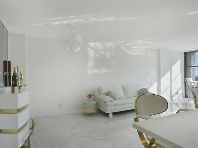 Продажа квартиры #1206 - фото 7025667