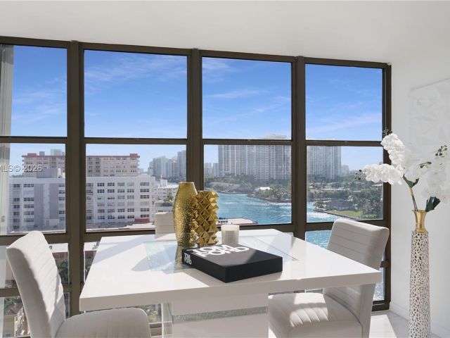 Продажа квартиры #1206 - фото 7025670