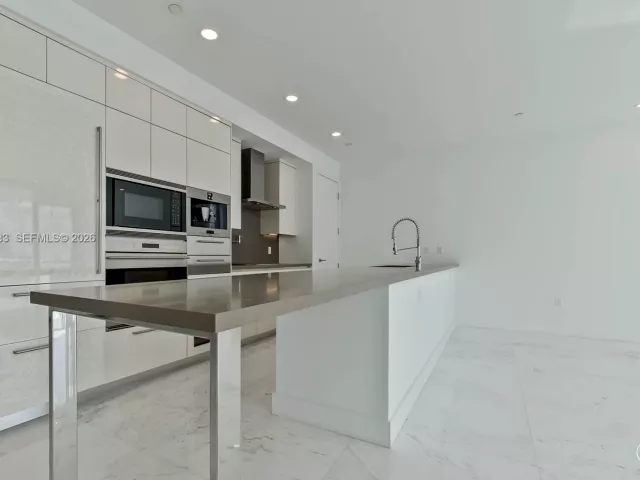 Квартира в аренду номер2003 - фото 7025611