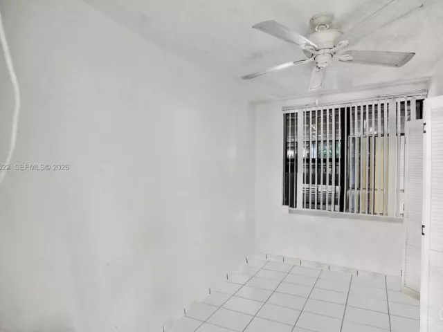 Продажа дома по адресу 1050 NE 153rd Ter - фото 7146986