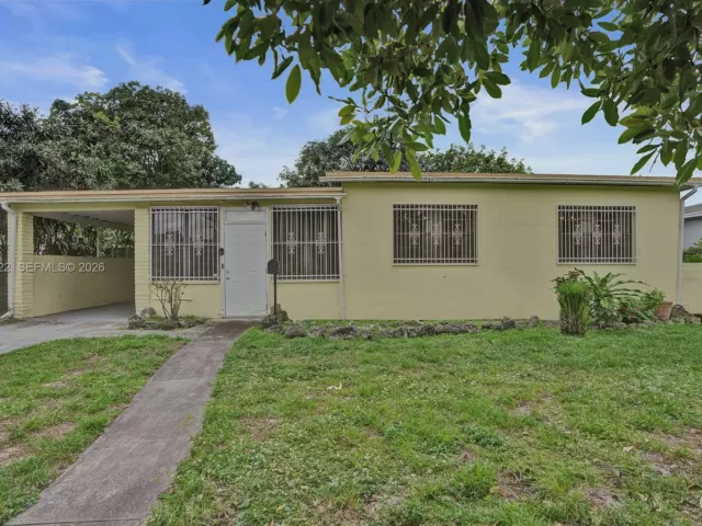 Продажа дома по адресу 1050 NE 153rd Ter - фото 7146991