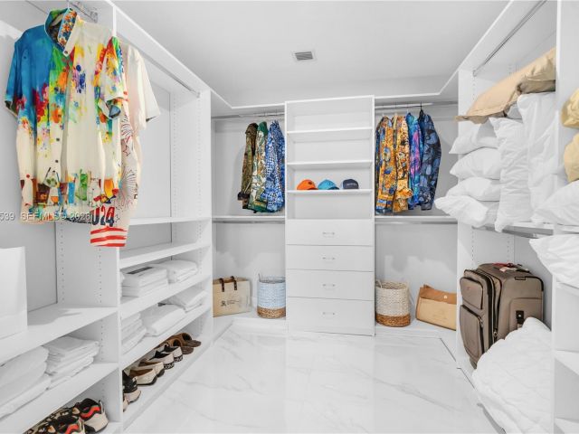 Продажа квартиры #4501 - фото 7066420