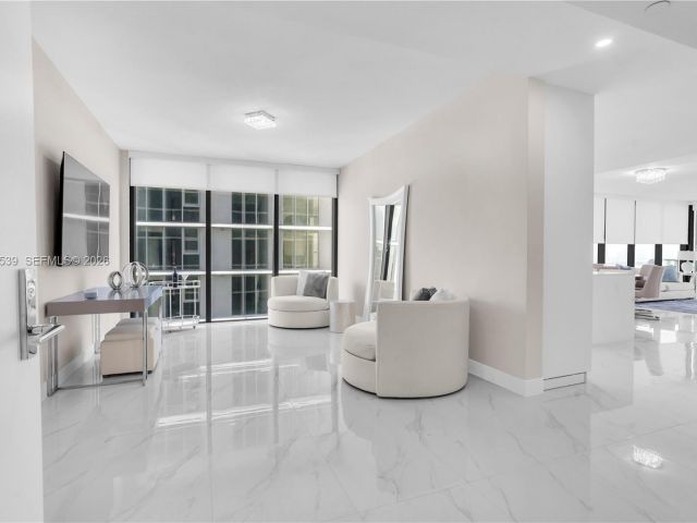 Продажа квартиры #4501 - фото 7066430