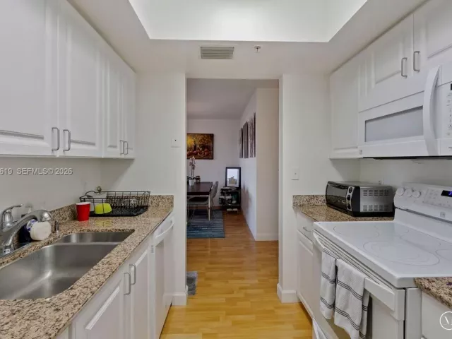 Продажа квартиры #807 - фото 7023869