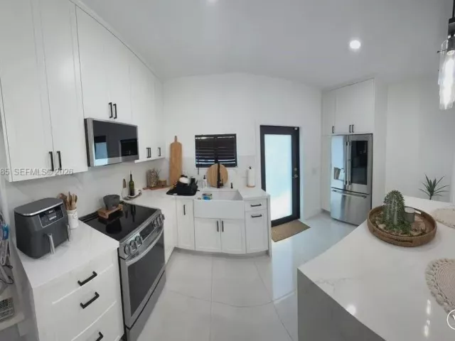 Продажа дома по адресу 1220 NW 125th St - фото 7025906
