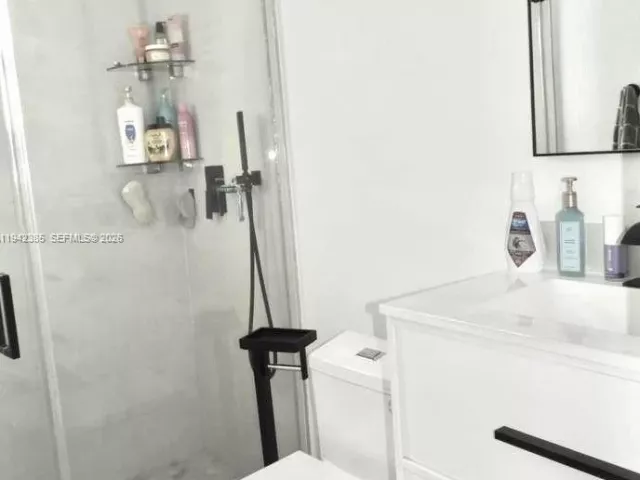 Продажа дома по адресу 1220 NW 125th St - фото 7025894