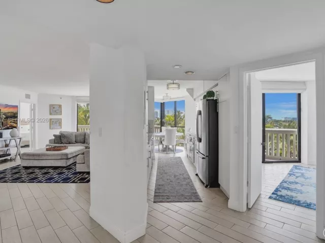 Продажа квартиры #503 - фото 7035091