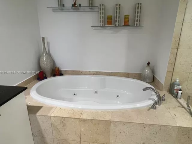 Продажа квартиры #3006 - фото 7037637