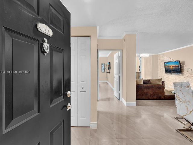 Продажа квартиры #1418 - фото 7049409