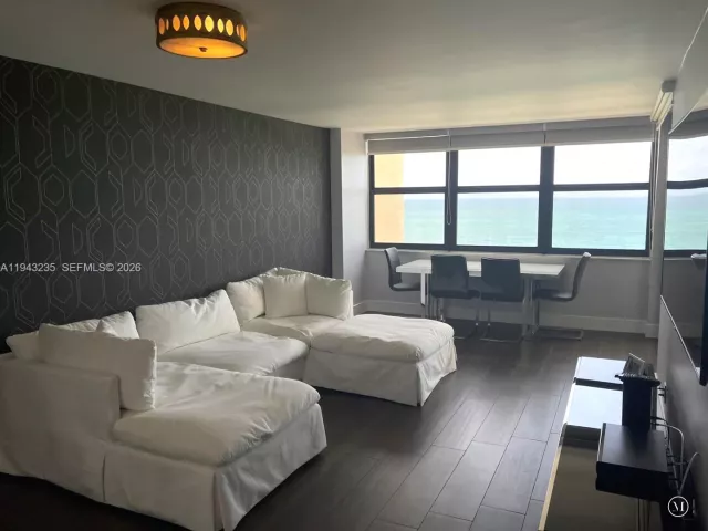 Продажа квартиры #1409 - фото 7063623