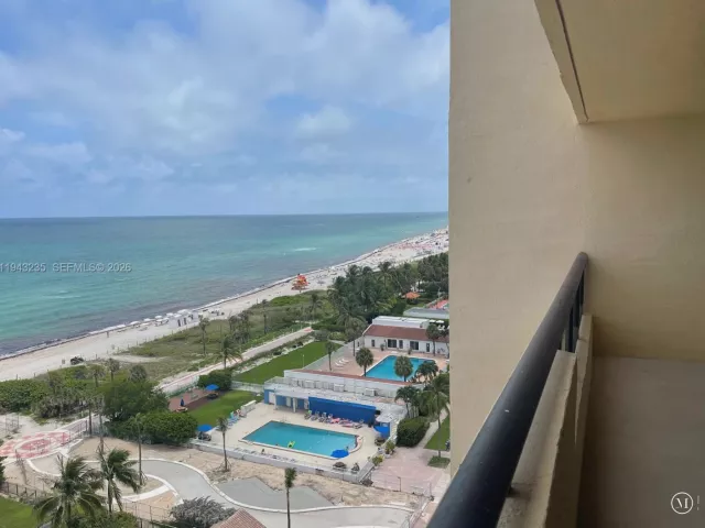 Продажа квартиры #1409 - фото 7063627