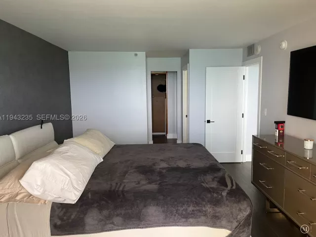 Продажа квартиры #1409 - фото 9079557