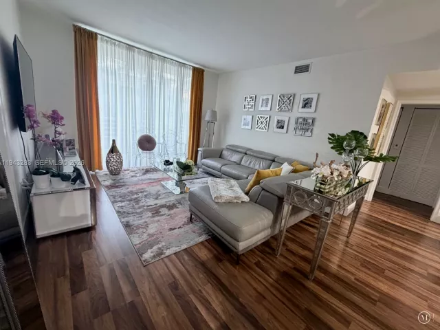 Продажа квартиры #323 - фото 7064906