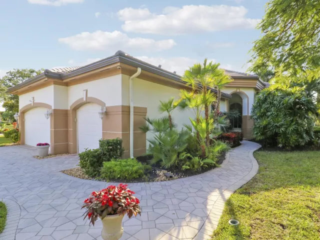 Продажа дома по адресу 8216 Cypress Point Road - фото 9361893