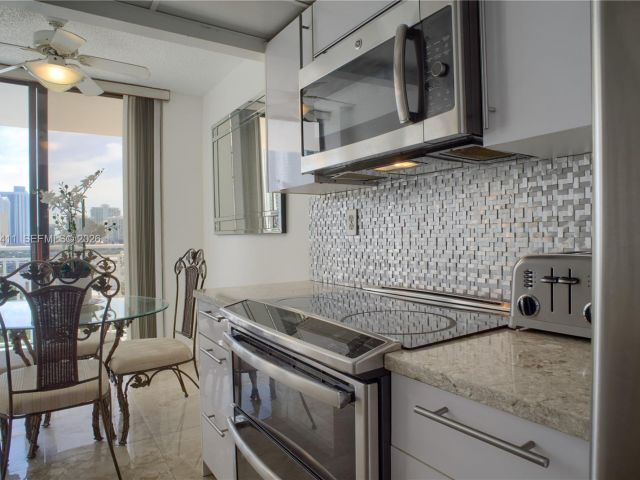 Квартира в аренду номер1008 - фото 7442081