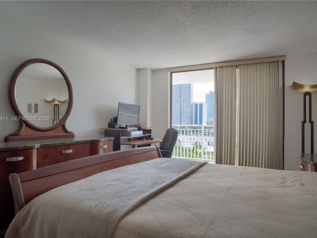 Квартира в аренду номер1008 - фото 7442089