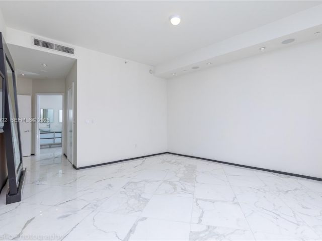 Продажа квартиры #3407 - фото 7131752