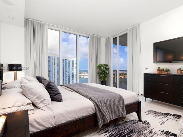 Продажа квартиры #3407 - фото 7131754