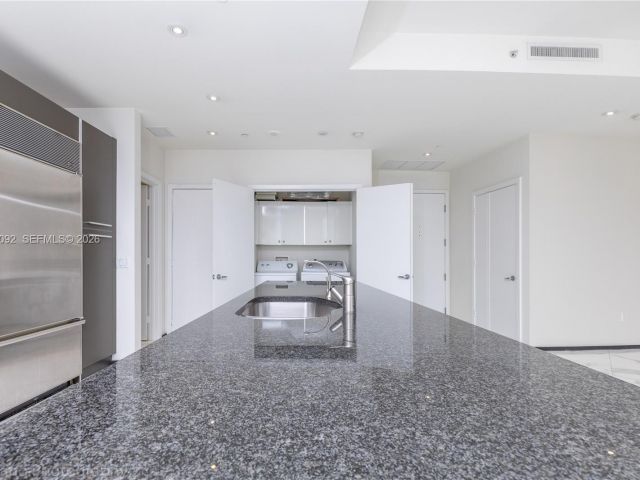 Продажа квартиры #3407 - фото 7131756