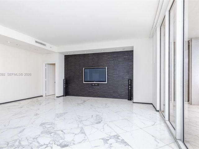 Продажа квартиры #3407 - фото 7131759