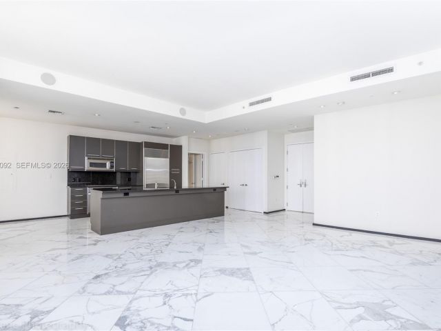 Продажа квартиры #3407 - фото 7131760