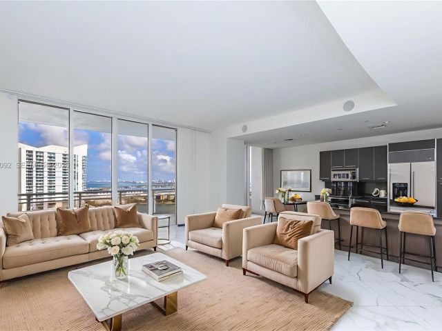 Продажа квартиры #3407 - фото 7131761