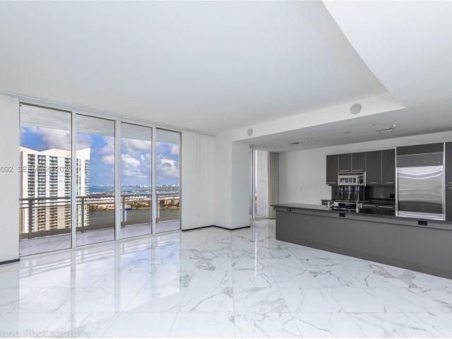 Продажа квартиры #3407 - фото 7131762