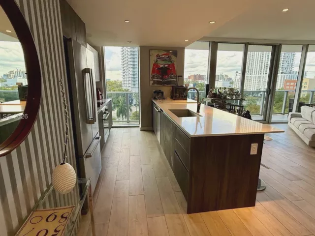 Продажа квартиры #700 - фото 7075025