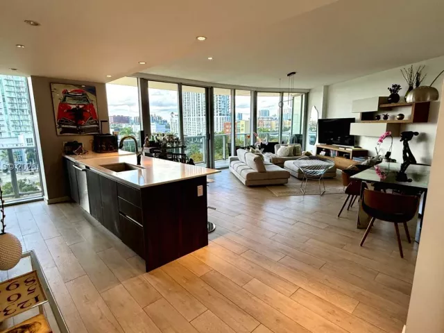 Продажа квартиры #700 - фото 7075029