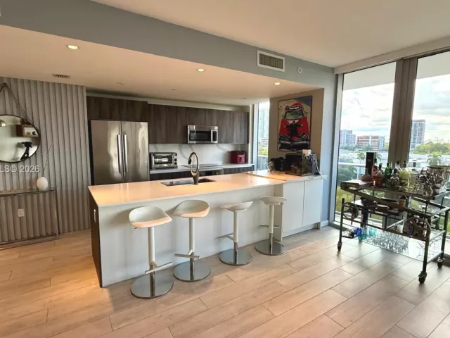 Продажа квартиры #700 - фото 7075031