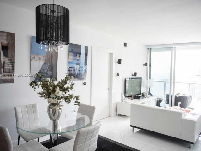 Продажа квартиры #3805 - фото 7090636