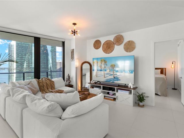 Продажа квартиры #2001 - фото 7451634