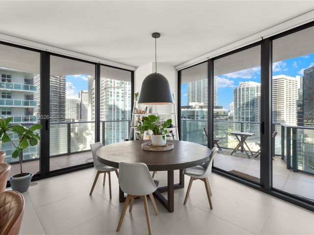 Продажа квартиры #2001 - фото 7451635