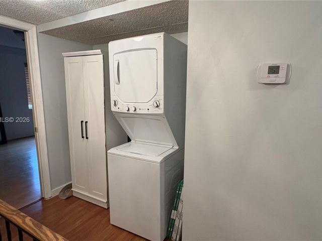 Дом в аренду по адресу 808 NE 27th Ave 808 - фото 7068131