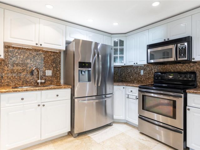 Продажа квартиры #907 - фото 7131966