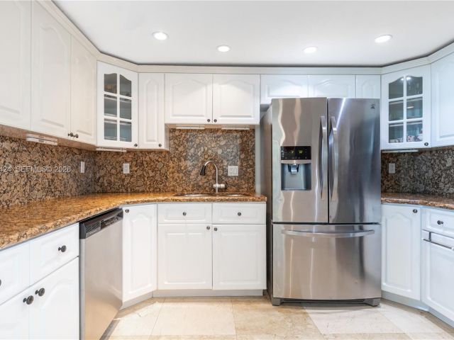 Продажа квартиры #907 - фото 7131967