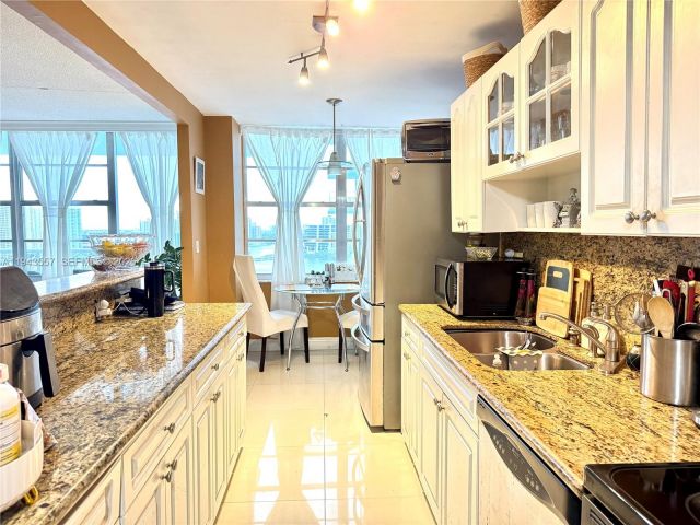 Продажа квартиры #2201 - фото 7433549