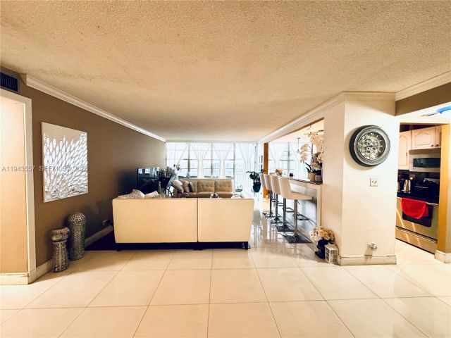 Продажа квартиры #2201 - фото 7433551