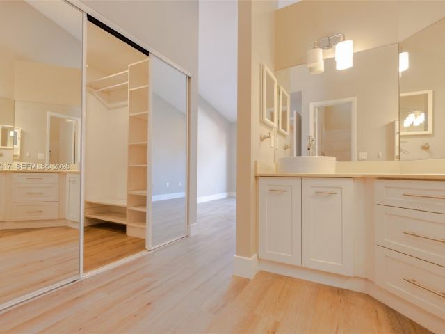 Продажа дома по адресу 3525 Magellan Cir 626 - фото 7095926