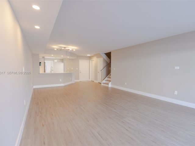 Продажа дома по адресу 3525 Magellan Cir 626 - фото 7095931