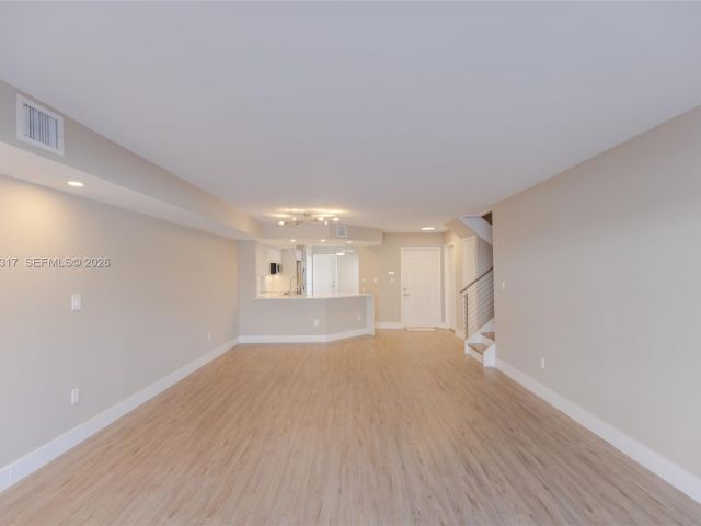 Продажа дома по адресу 3525 Magellan Cir 626 - фото 7095932