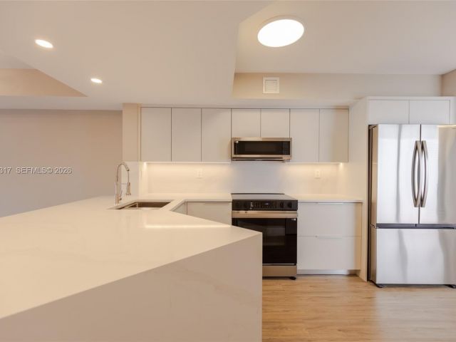 Продажа дома по адресу 3525 Magellan Cir 626 - фото 7095940