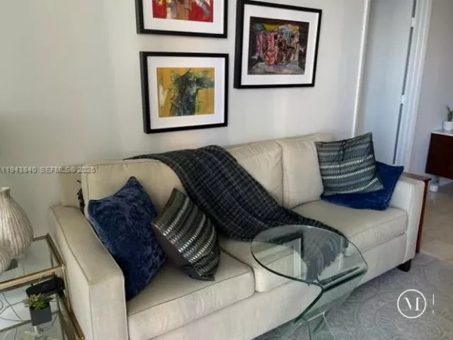 Квартира в аренду номер818 - фото 7131481